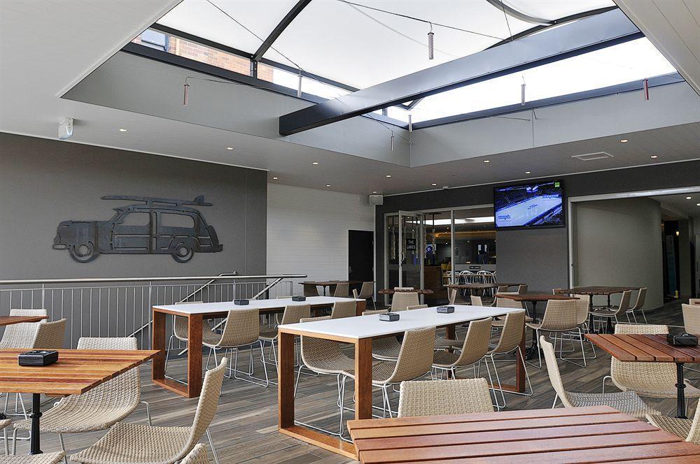 The Lakes Hotel Entrance Bagian luar foto